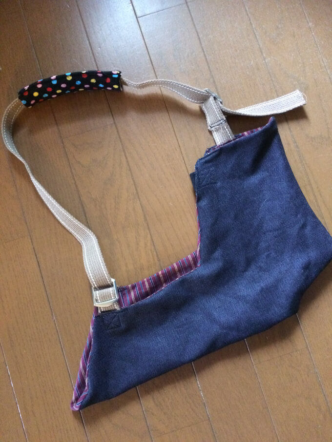 投稿についてもっと詳しく 骨折した次男のアームホルダーを手作り