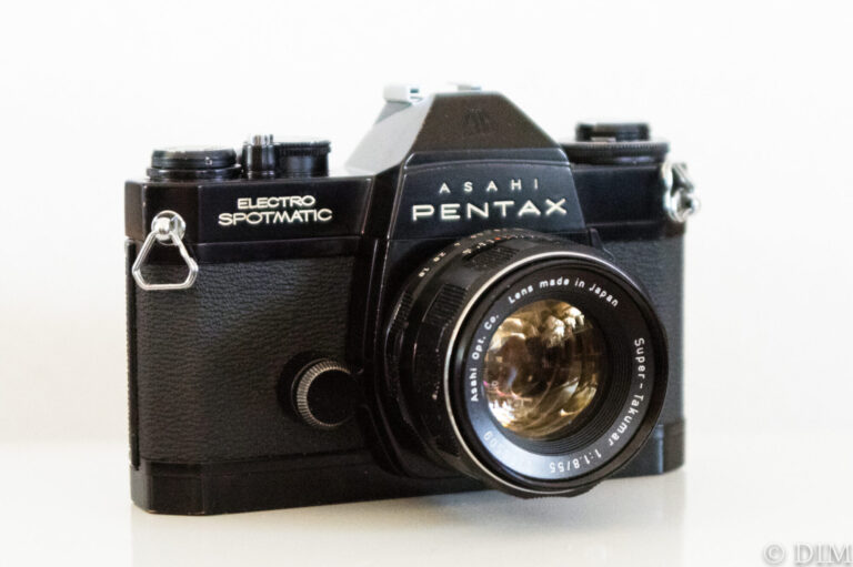 Read more about the article PENTAX ES フィルムカメラの外観レビュー