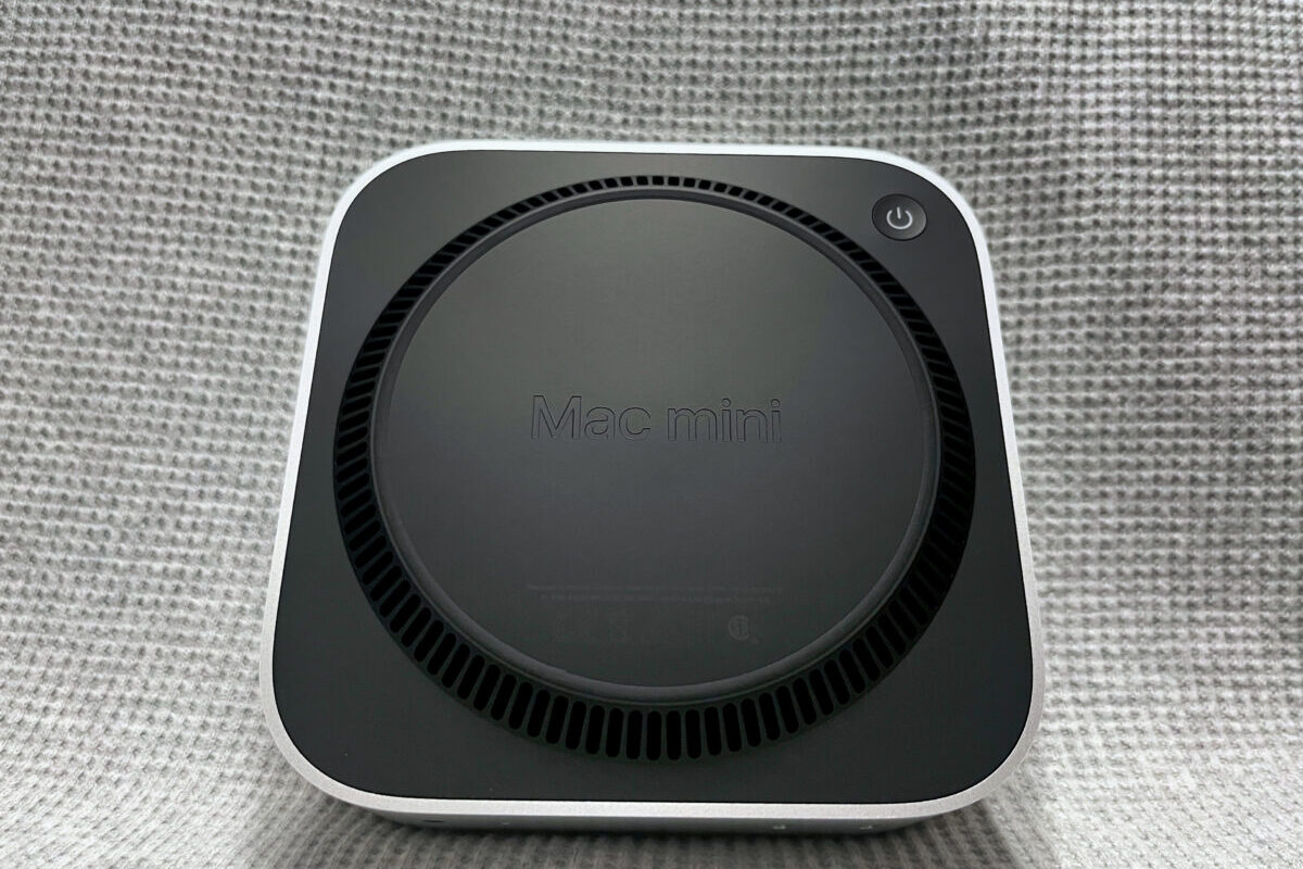 M4 Mac miniの底面