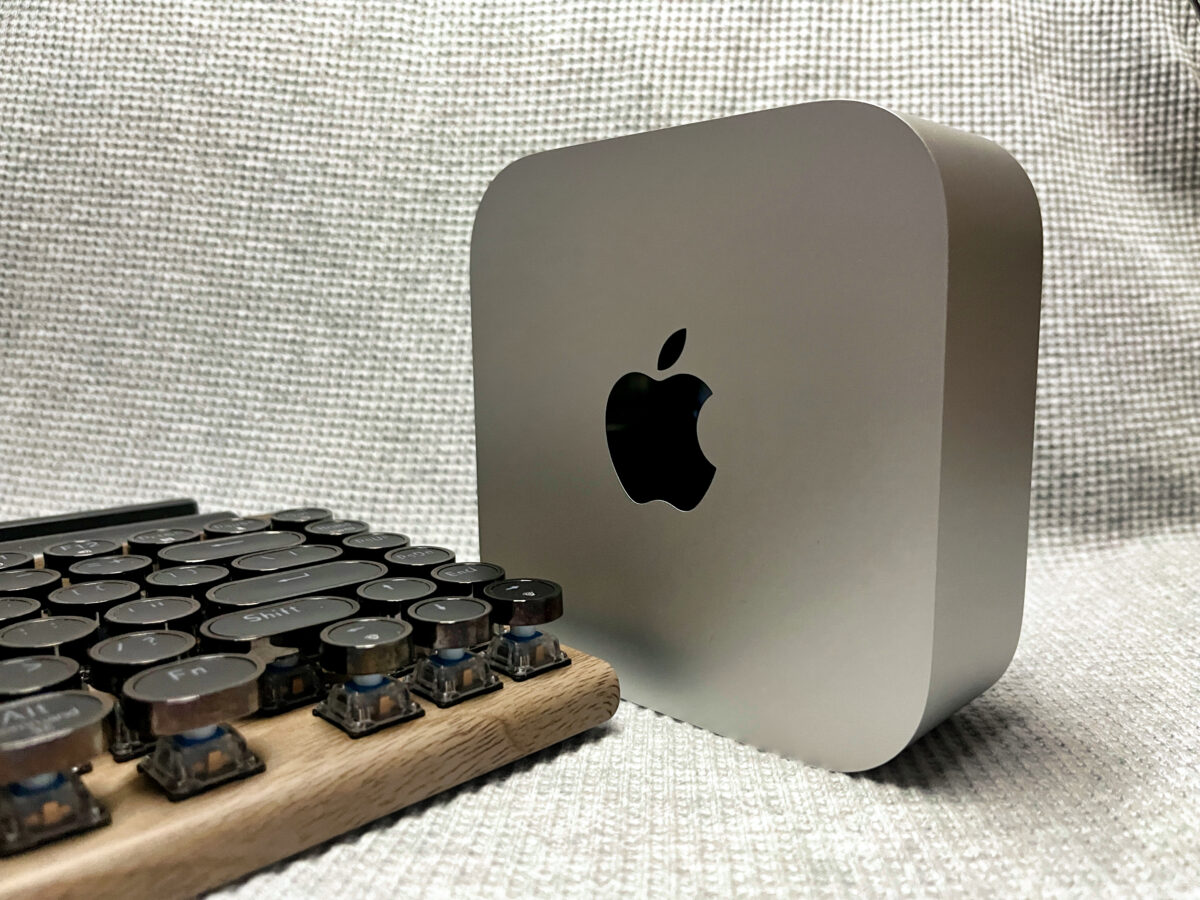 M4 Mac miniとキーボード
