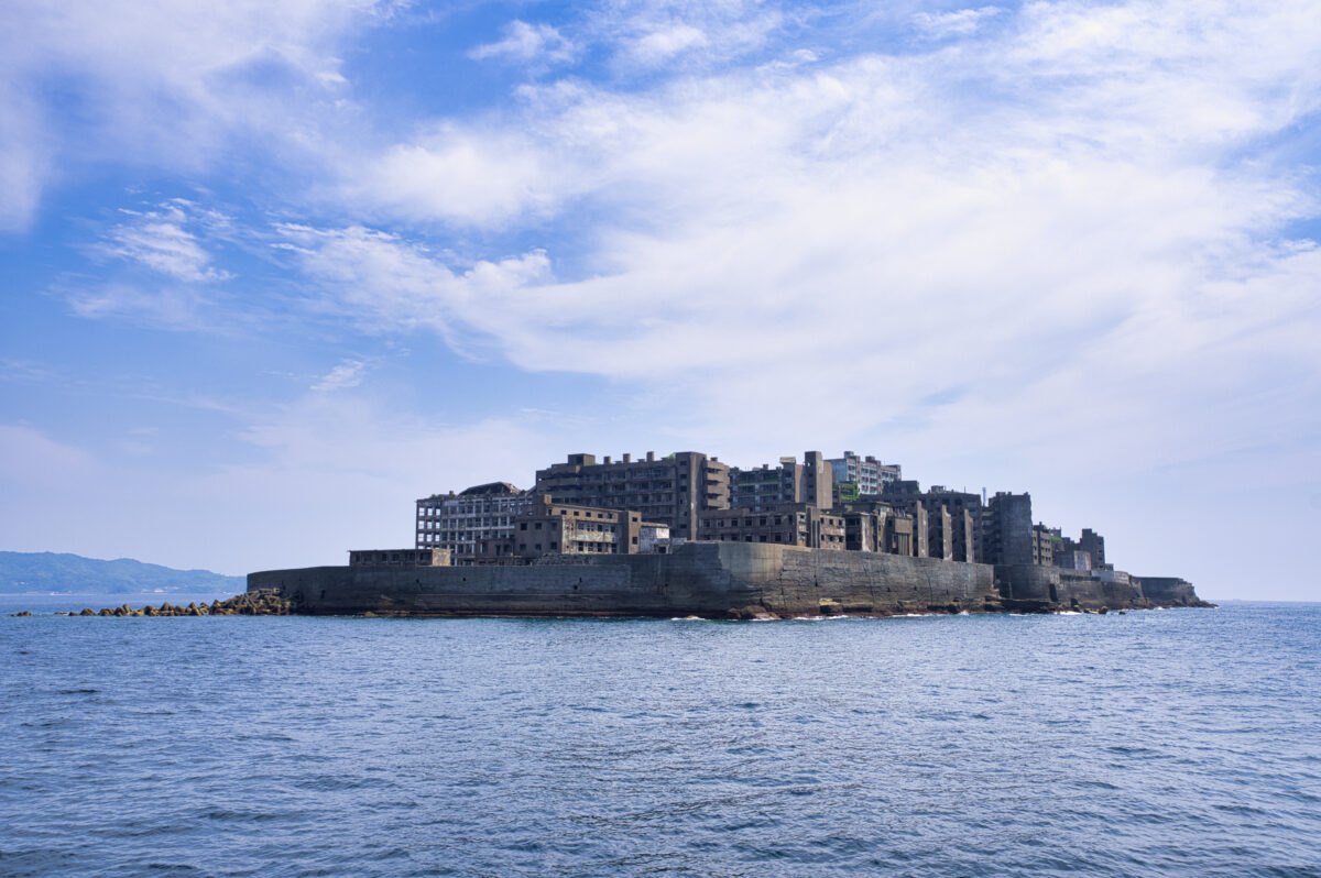 【2025年】軍艦島ツアーは今が行き時｜劣化する前に知るべき魅力とリアルな写真＆体験談