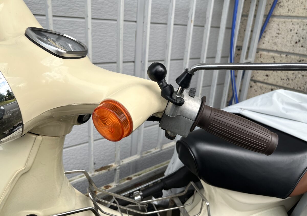 RAM MOUNTのベース