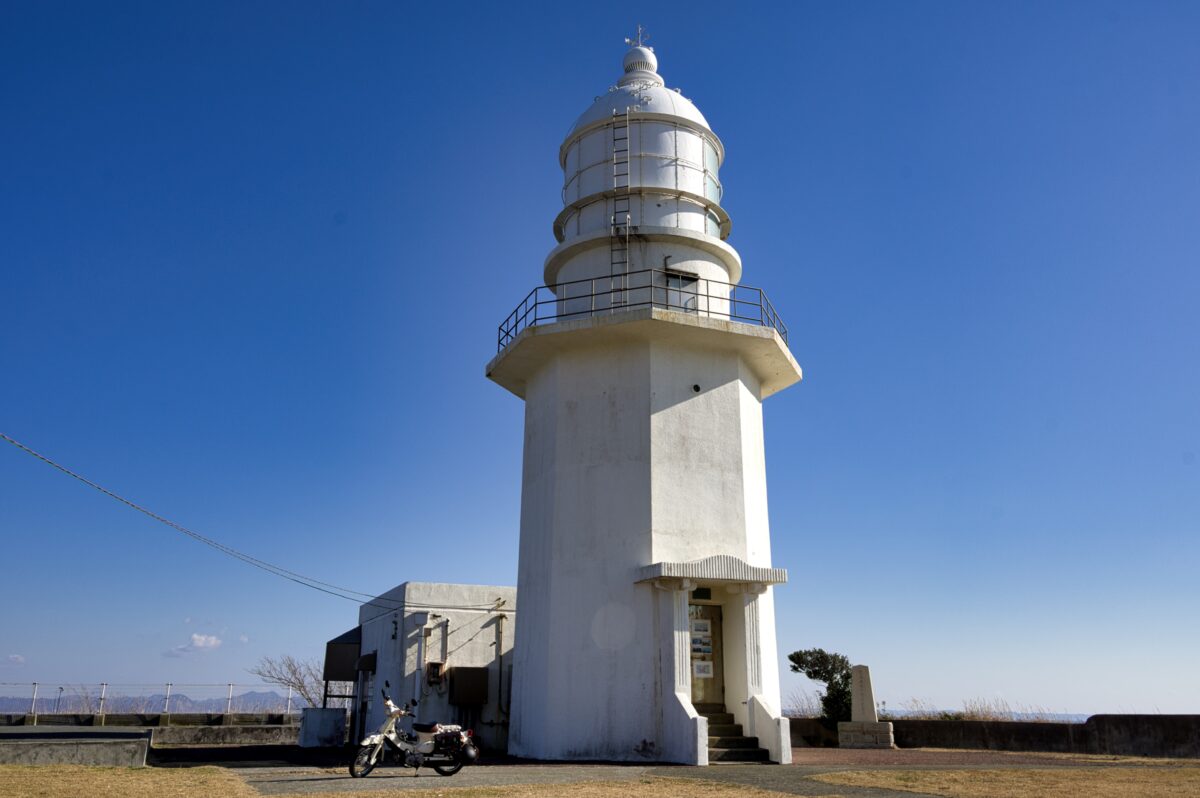 三浦の農道巡り〜50ccリトルカブで砲台・灯台・ループ橋まで楽しめる！